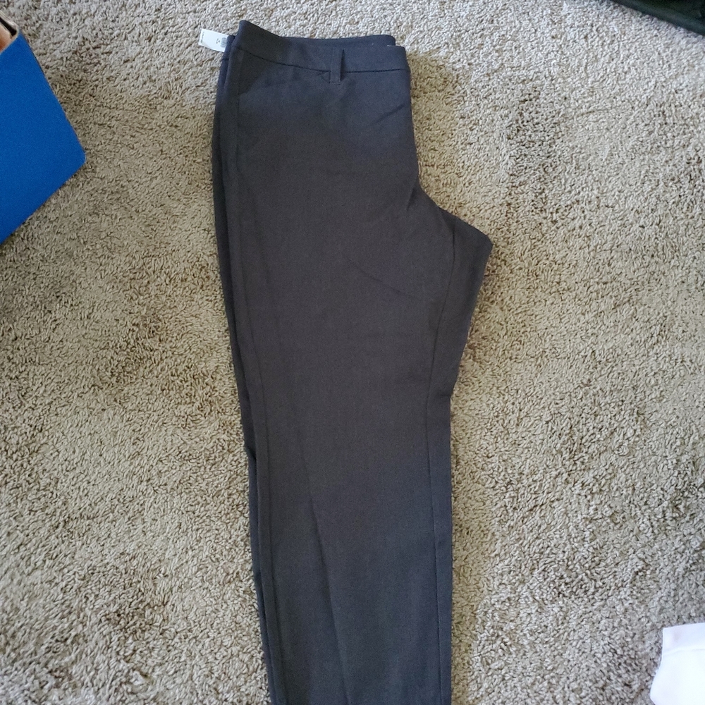 Size 20 Old Navy High Rise Pixie Pants